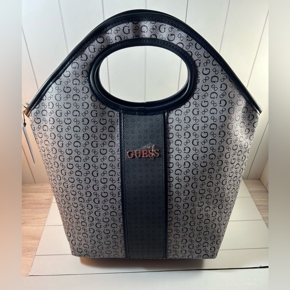 GUESS Cut Out Insulated Lunch Tote Charcoal Gray & Black 15x14x5 RCS9478081 - Picture 9 of 11